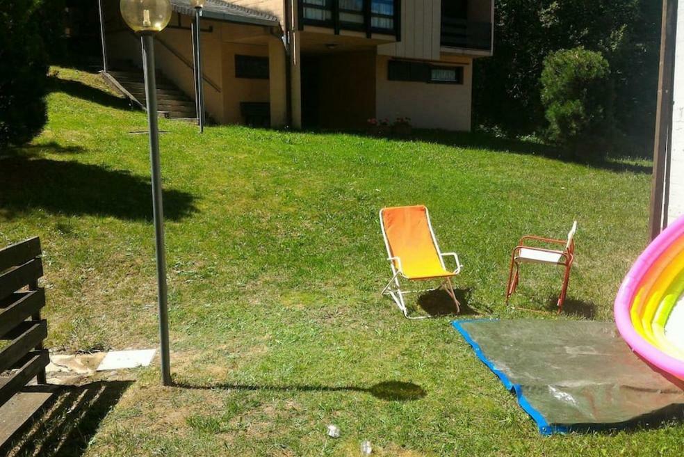 Centrale vicino cabinovia Magnolta e piscina Aprica Esterno foto